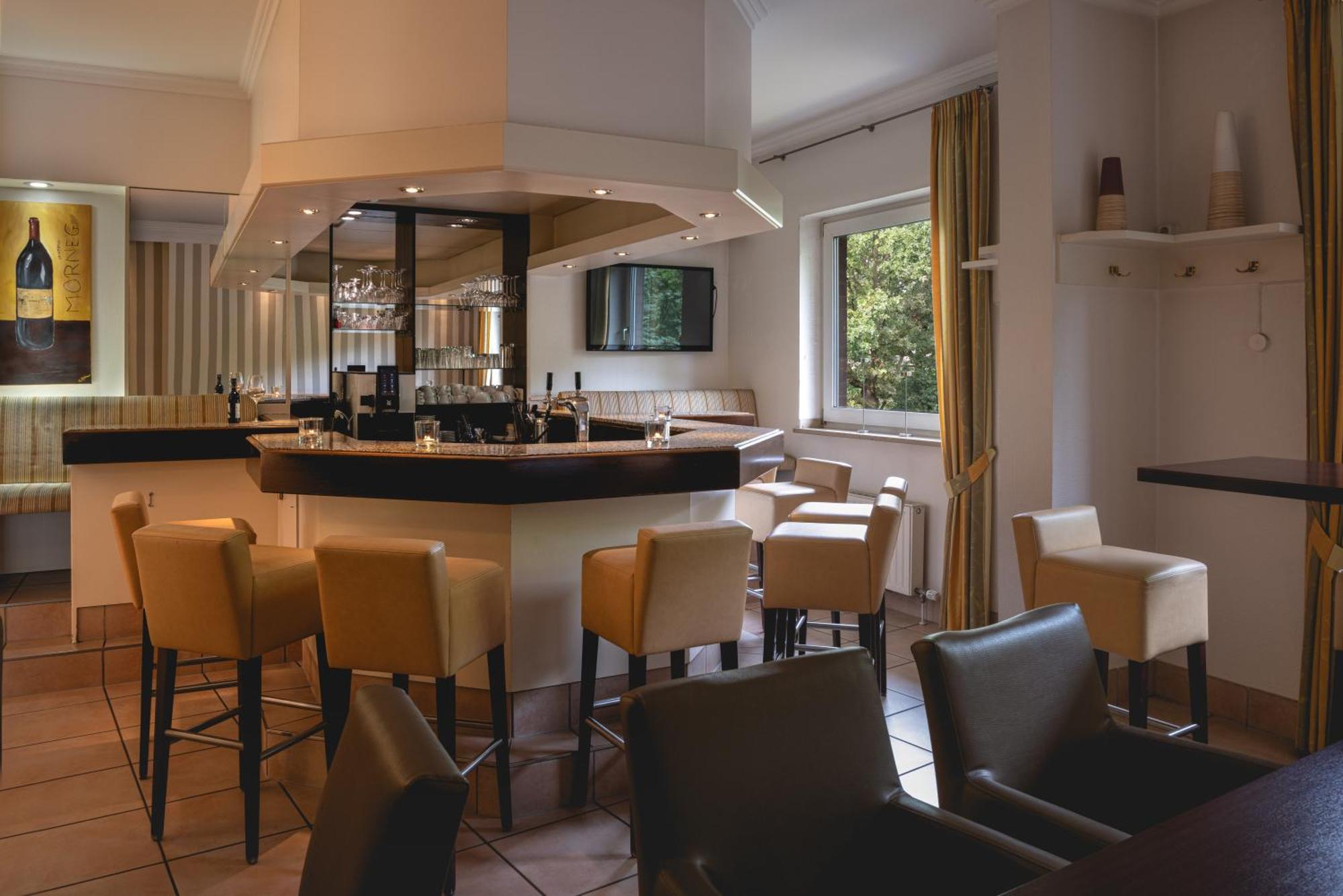 Hotel Astra Дюселдорф Екстериор снимка